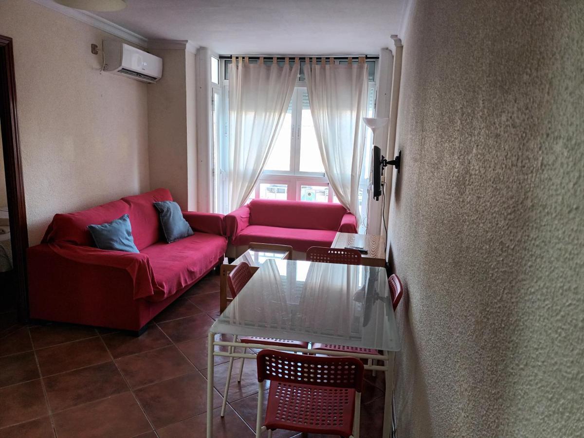 Apartamentos Vialia Sol Y Playa Málaga Buitenkant foto