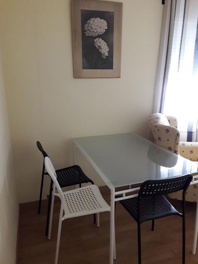 Apartamentos Vialia Sol Y Playa Málaga Buitenkant foto